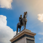 外幣保單是什麼？購買外幣保單前的5大須知！